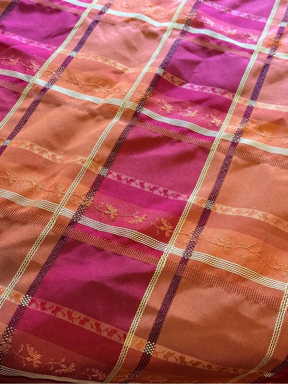 Better Homes And Gardens Rust Red Round Tablecloth